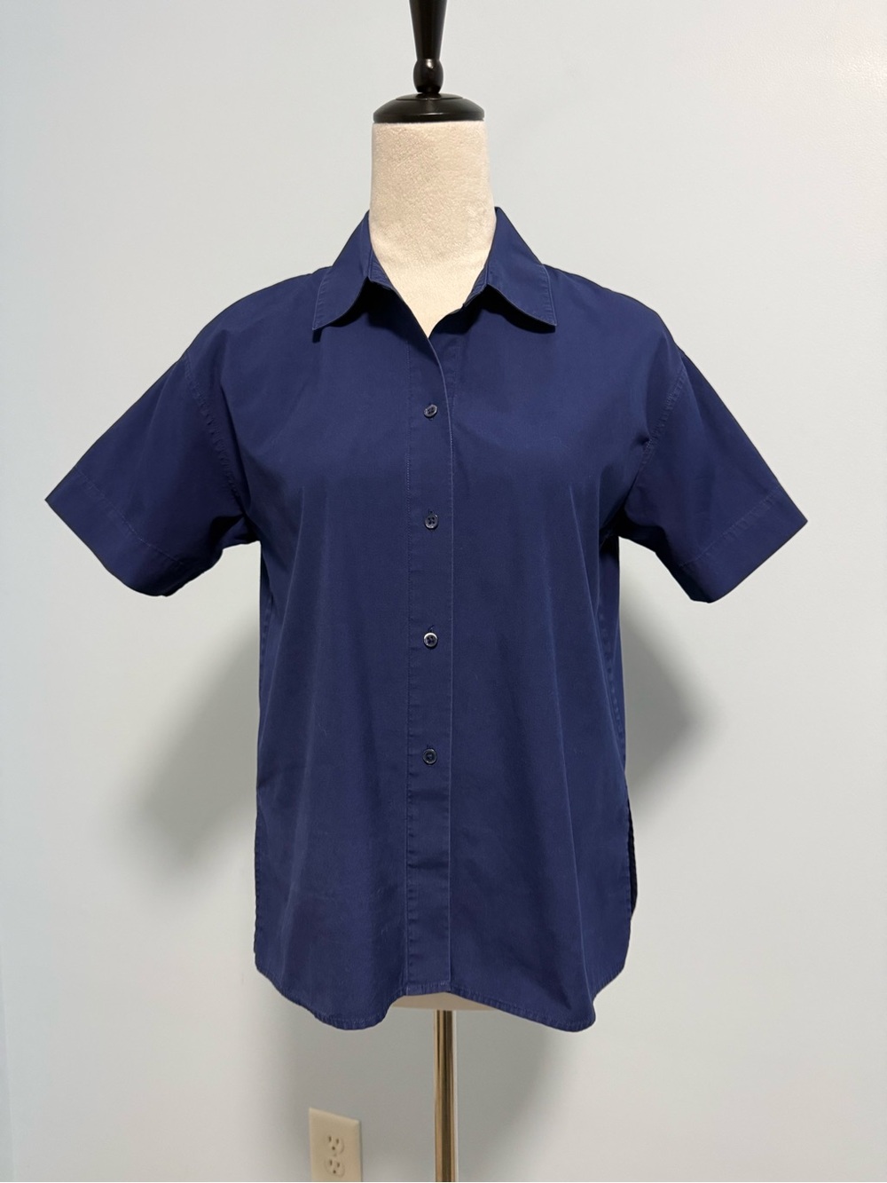 Vince Women’s Short Sleeve Button Down Blue Cotton Blouse Size S